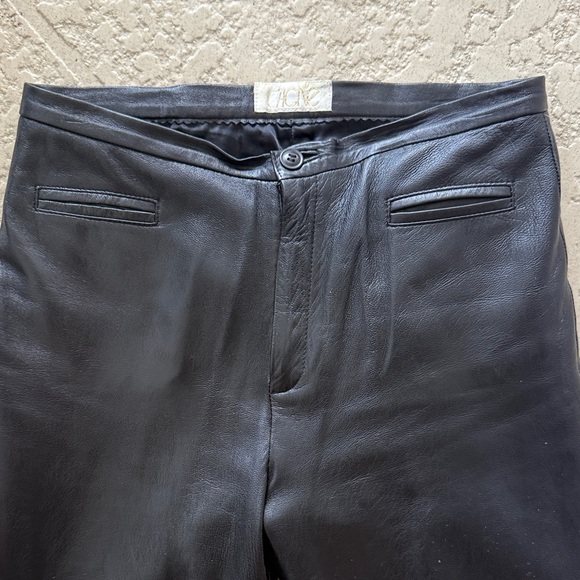 Cache Women's Black Straight Leg Jeans - Picture 4 of 15